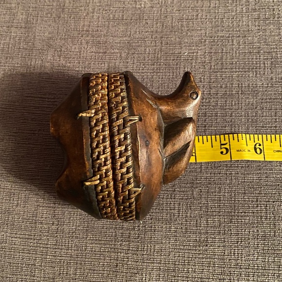 Vintage Indonesian Lombok Hand Carved Frog Woven Bamboo Lid Basket Trinket Box - Picture 11 of 12